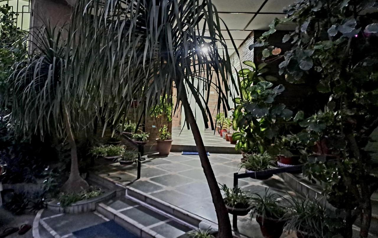 Strawberry Swing Homestay Γουβαχάτι Εξωτερικό φωτογραφία